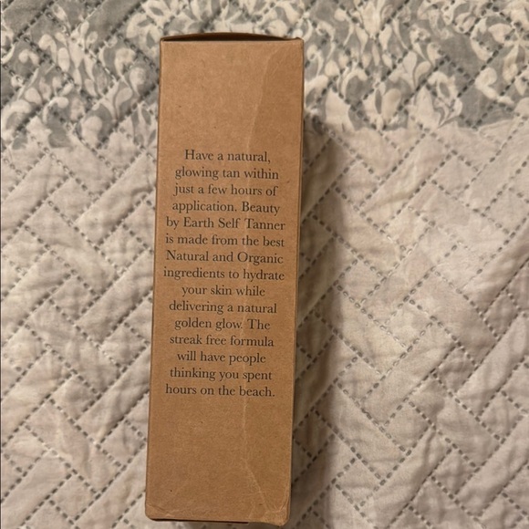 NEW HIGHLY RATED! Beauty by Earth Self Tanner Exfoliation & Application Kit - Picture 13 of 15